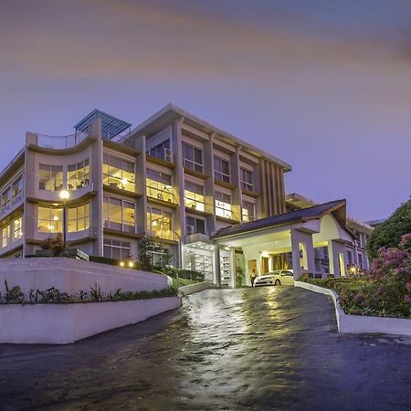 Hotel Topaz Kandy Exteriör bild