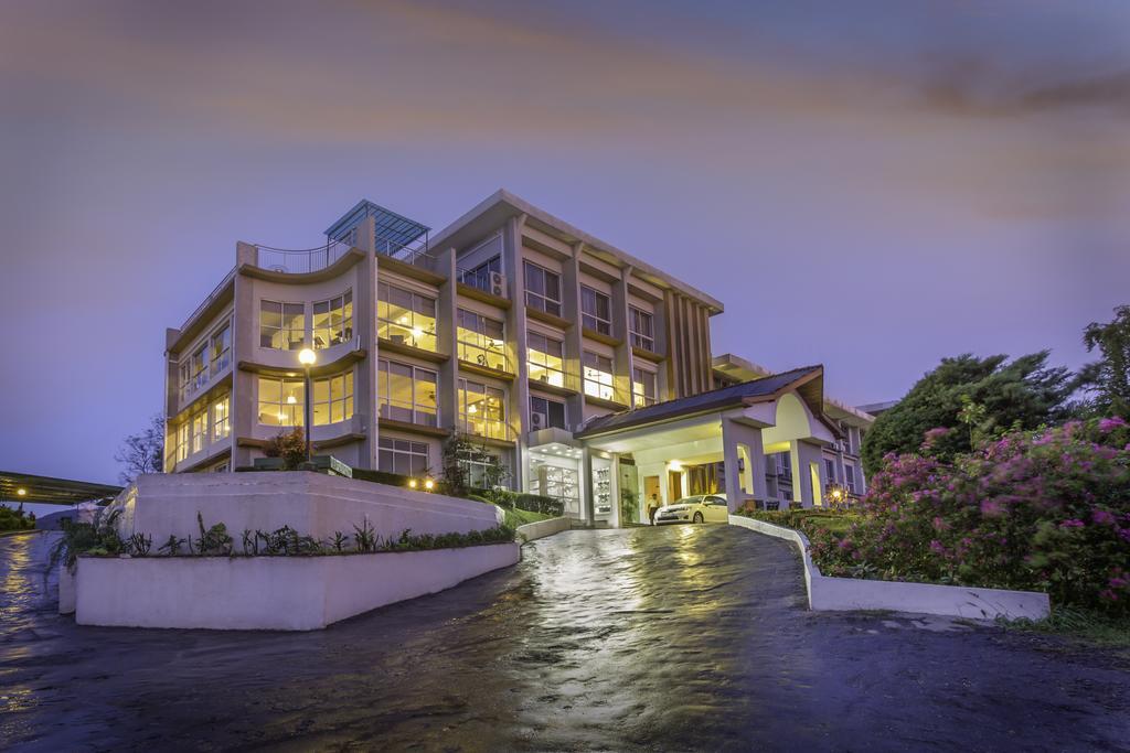 Hotel Topaz Kandy Exteriör bild