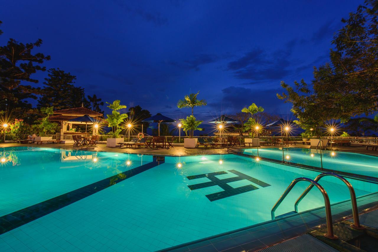 Hotel Topaz Kandy Exteriör bild